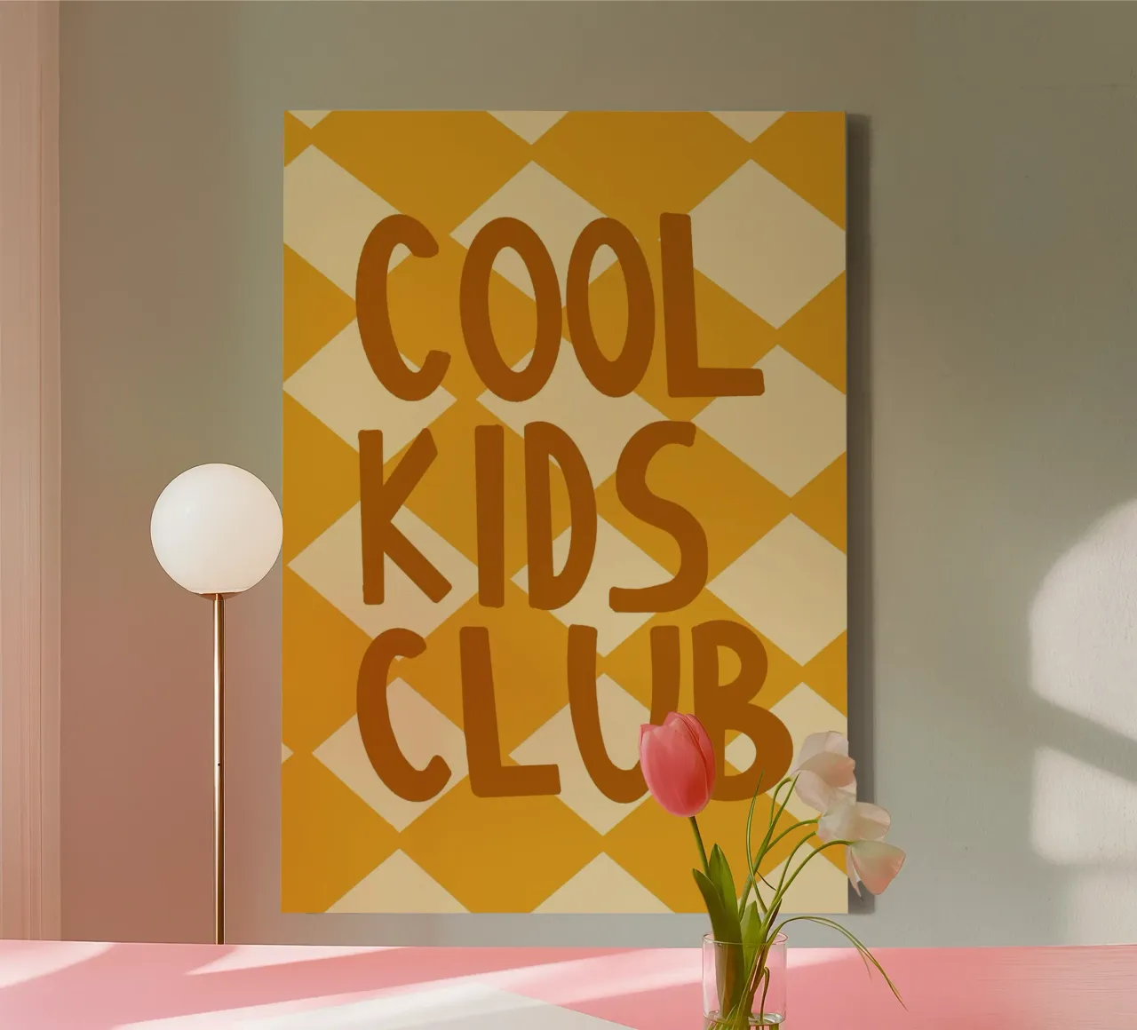 Poster tipografico retrò "Cool Kids Club" per la camera dei bambini tela con Cornice a cassetta da vintagepod