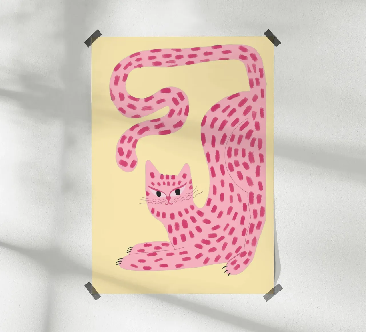 Gatto ghepardo rosa giocoso Arte animale stravagante poster da vintagepod