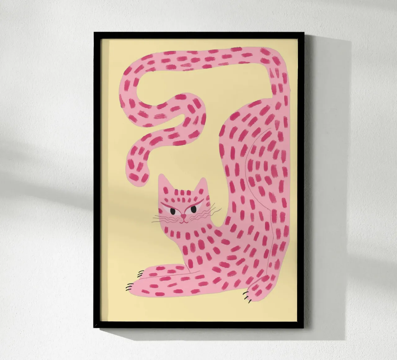 Gatto ghepardo rosa giocoso Arte animale stravagante poster da vintagepod