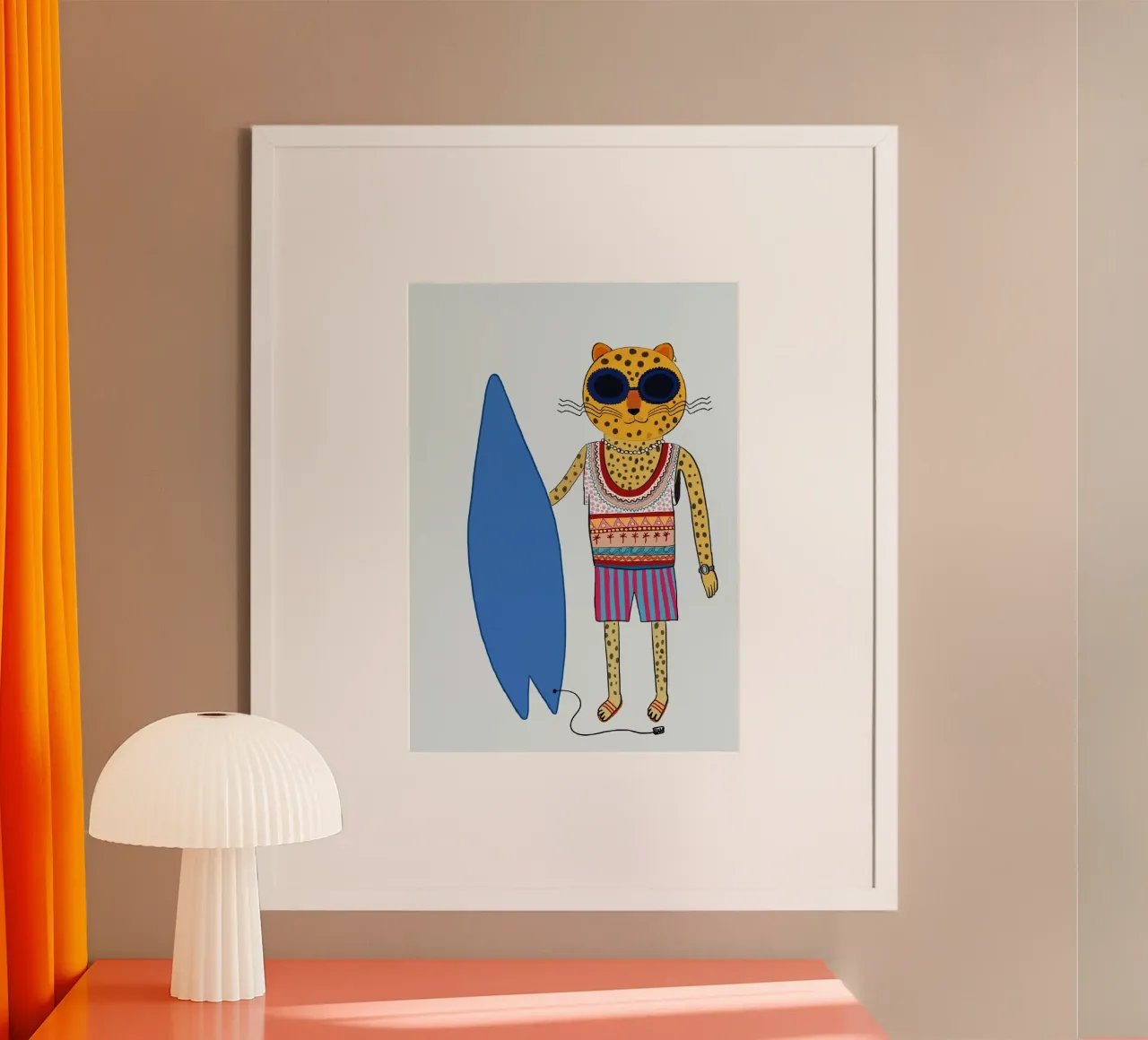 Surfer Leopard Cool Animal Beach Poster poster con telaio in legno da vintagepod