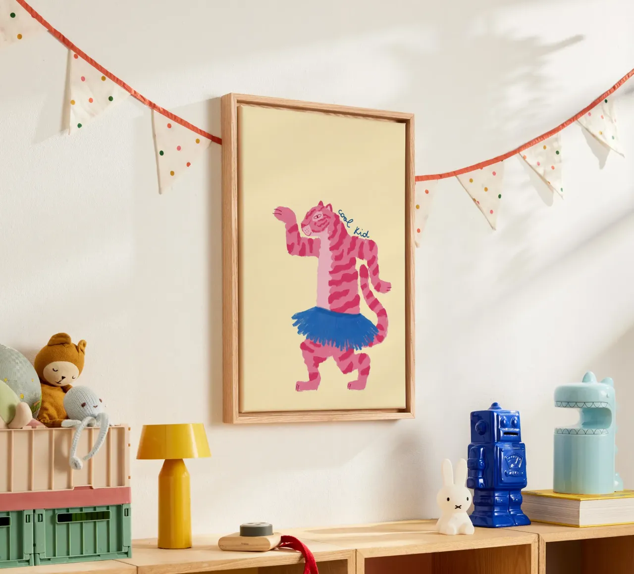 Dansende Roze Tijger in Tutu Grillige Kunstdruk canvas met Baklijst van vintagepod