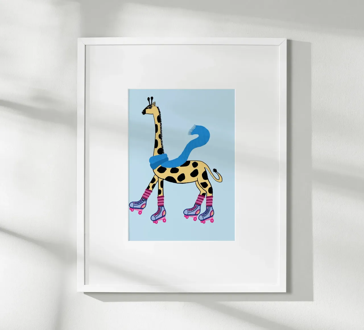 Giraffa pattinatrice con sciarpa e scaldamuscoli poster da vintagepod