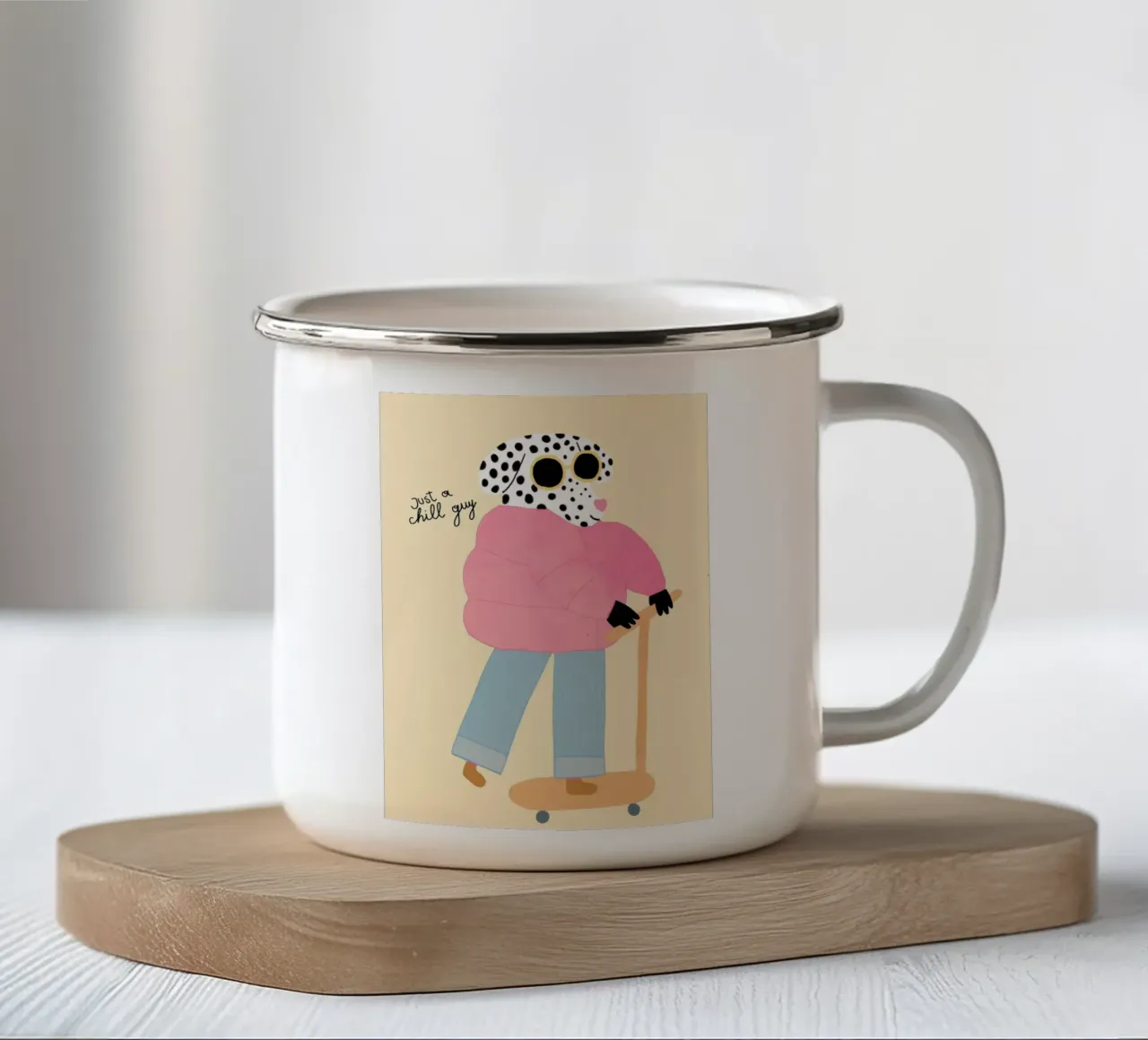 Stampa d'arte "Just a Chill Guy Dalmatian on Scooter". tazza in smalto da vintagepod