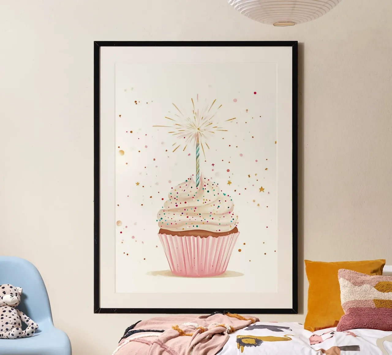 Cupcake d'anniversaire avec une bougie d'allumage Digital Art Print poster avec cadre en aluminium de vintagepod