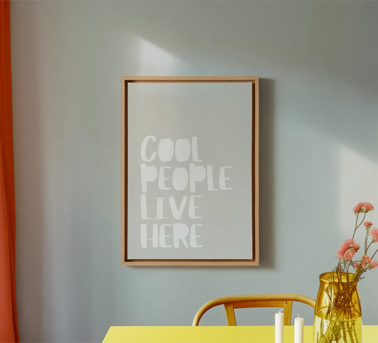 Hier wonen coole mensen canvas met Baklijst van PurePeachStudio