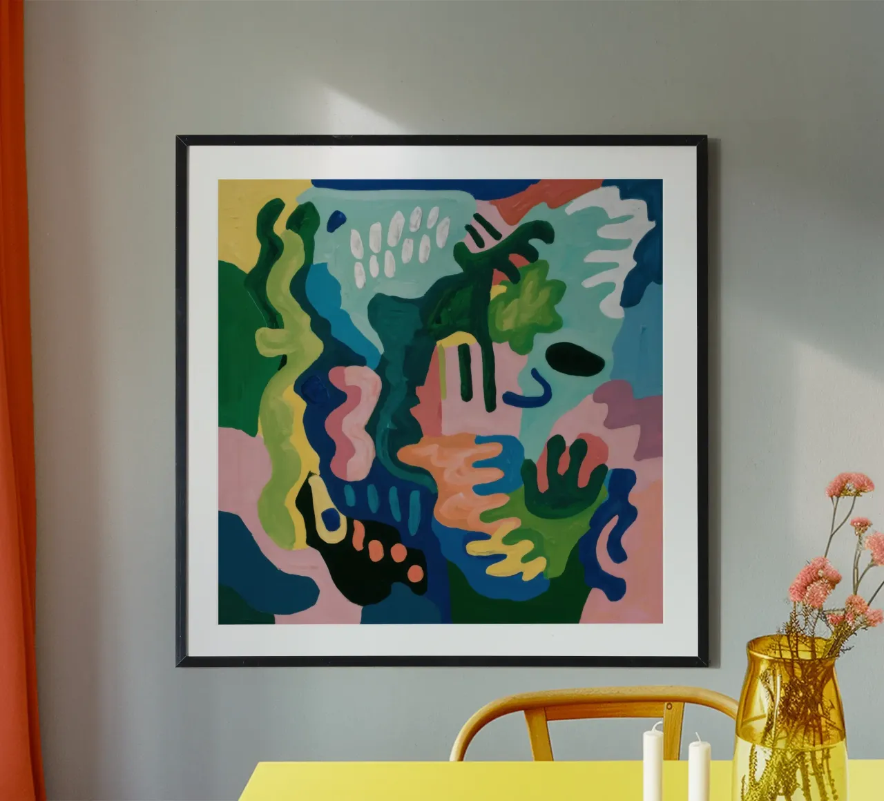 Speelse abstracte krabbel poster met houten frame van Heaven Craft
