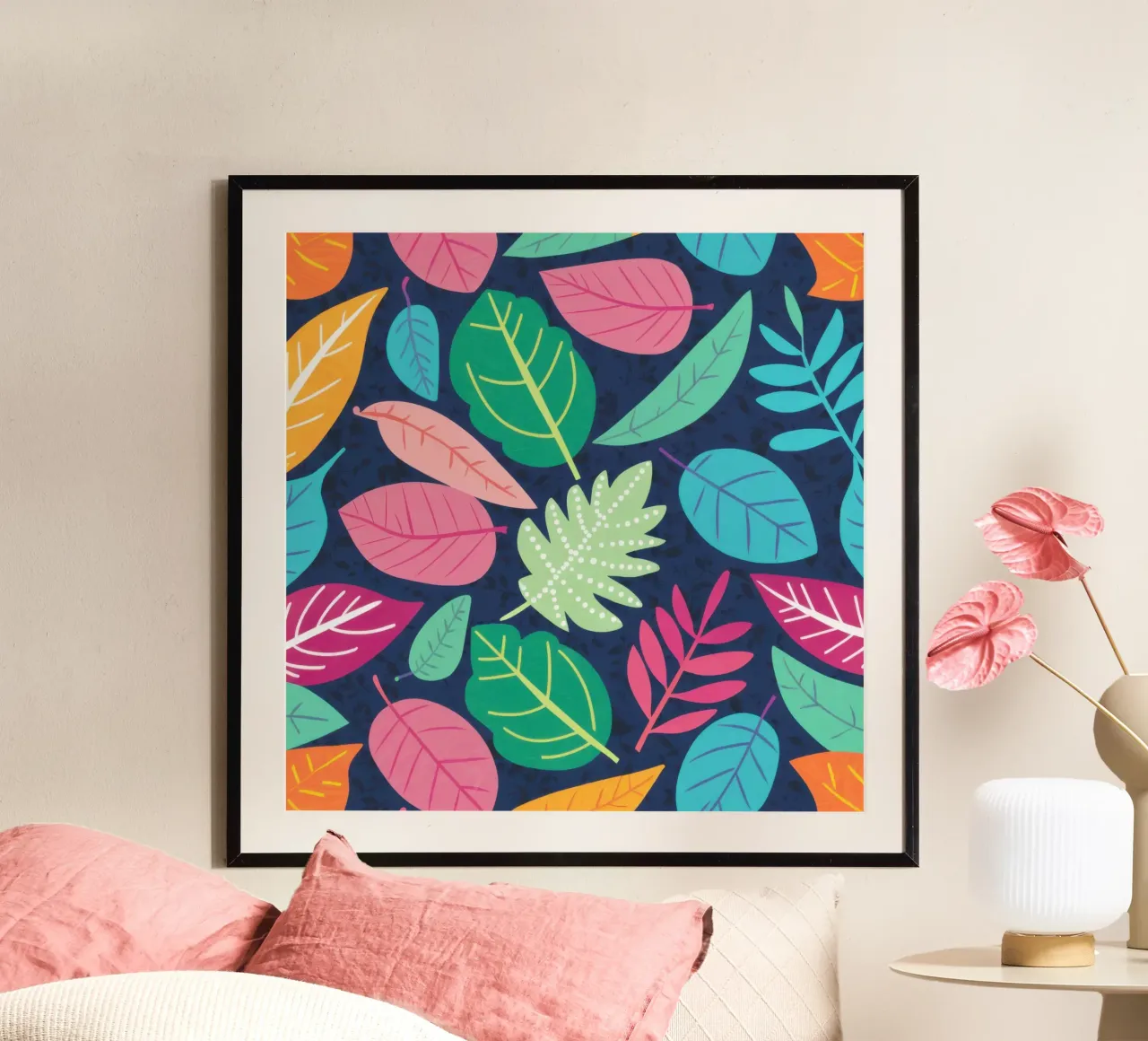 Medley botanico di mezzanotte poster con telaio in legno da Wish Studio
