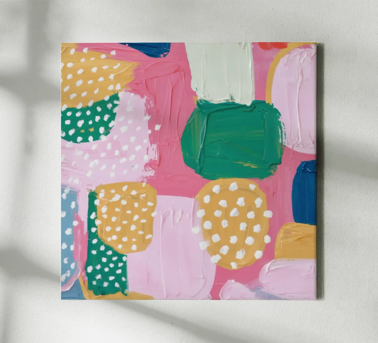 Verspieltes abstraktes Patchwork Leinwand mit Schattenfugenrahmen von Echo Saber