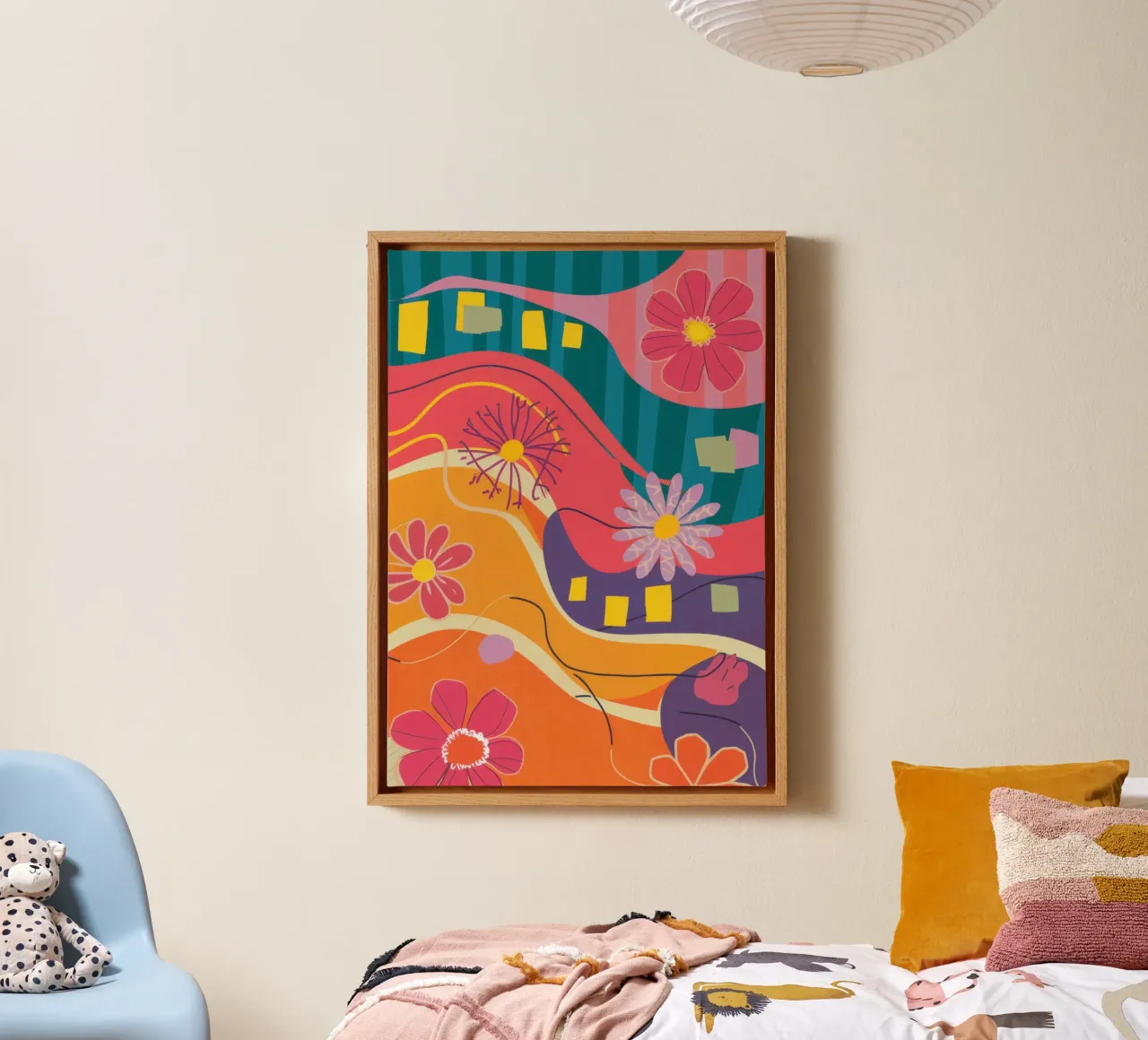 Groovy Floral Waves Leinwand mit Schattenfugenrahmen von Moon Revolver