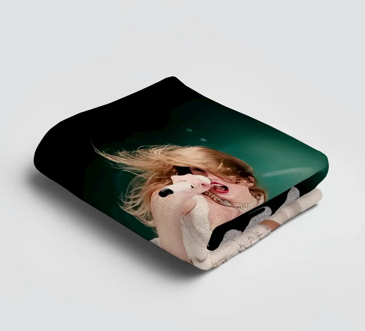 Taylor Swift asciugamano da bagno da Musadad Shop