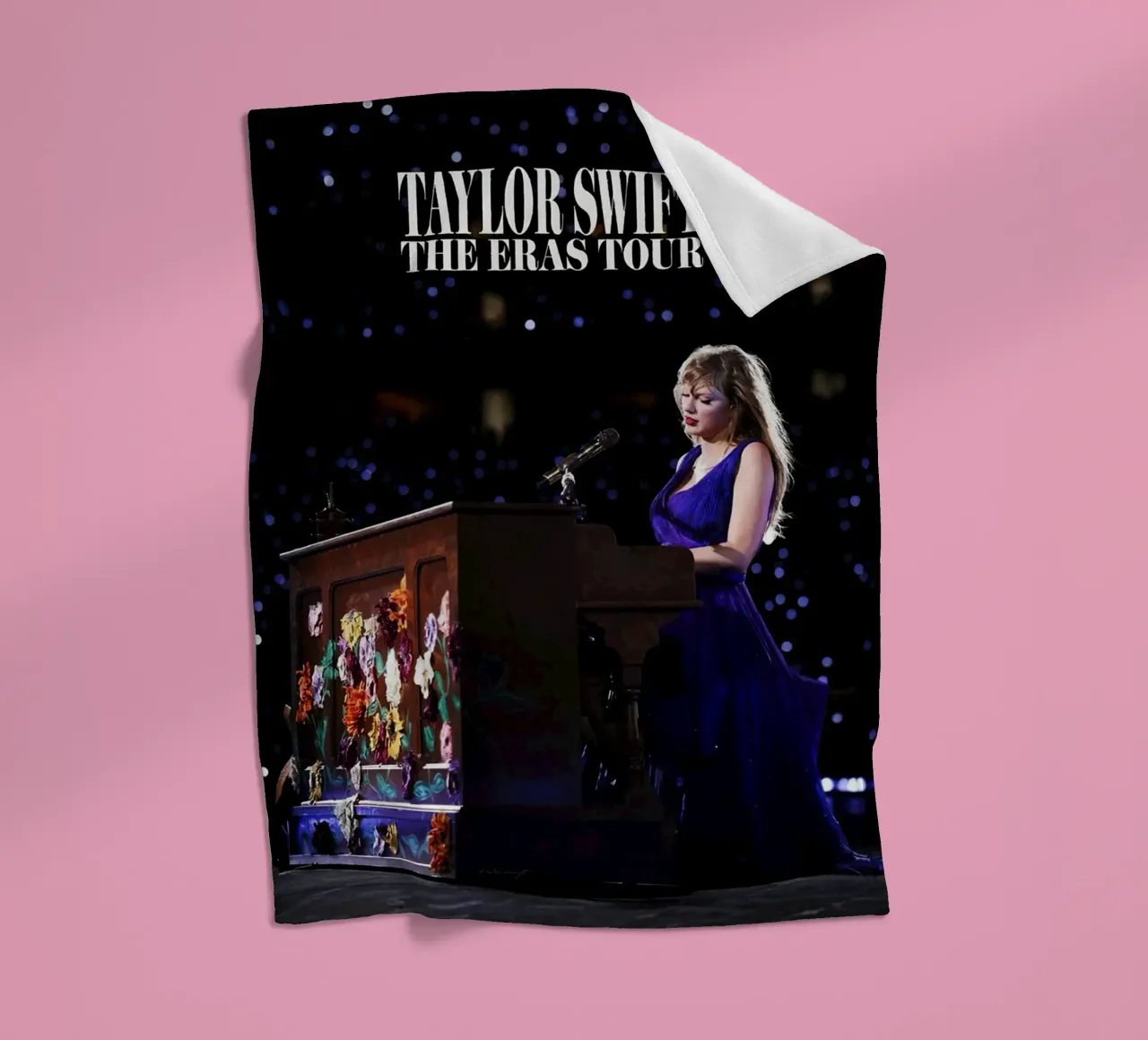 Taylor Swift coperta in pile da Musadad Shop