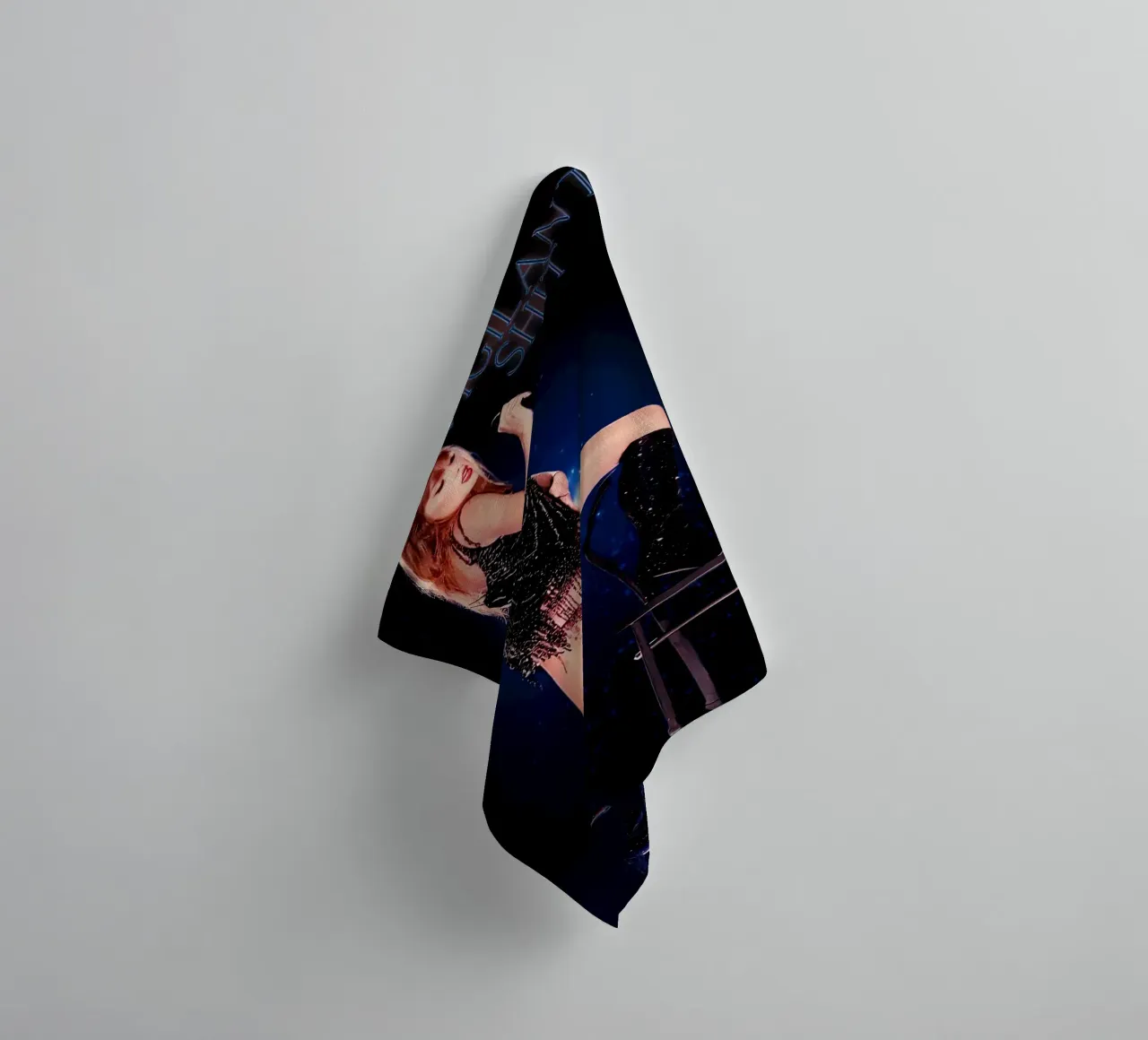 Taylor Swift Handtuch von Musadad Shop
