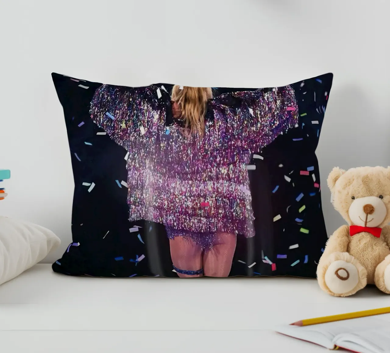 Taylor Swift cuscino da Musadad Shop