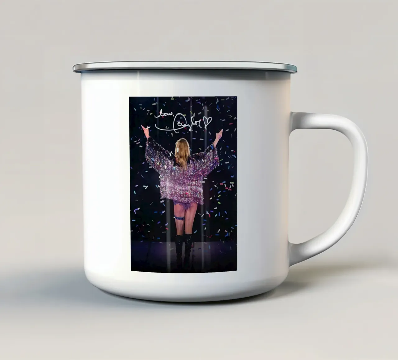 Taylor Swift tazza in smalto da Musadad Shop