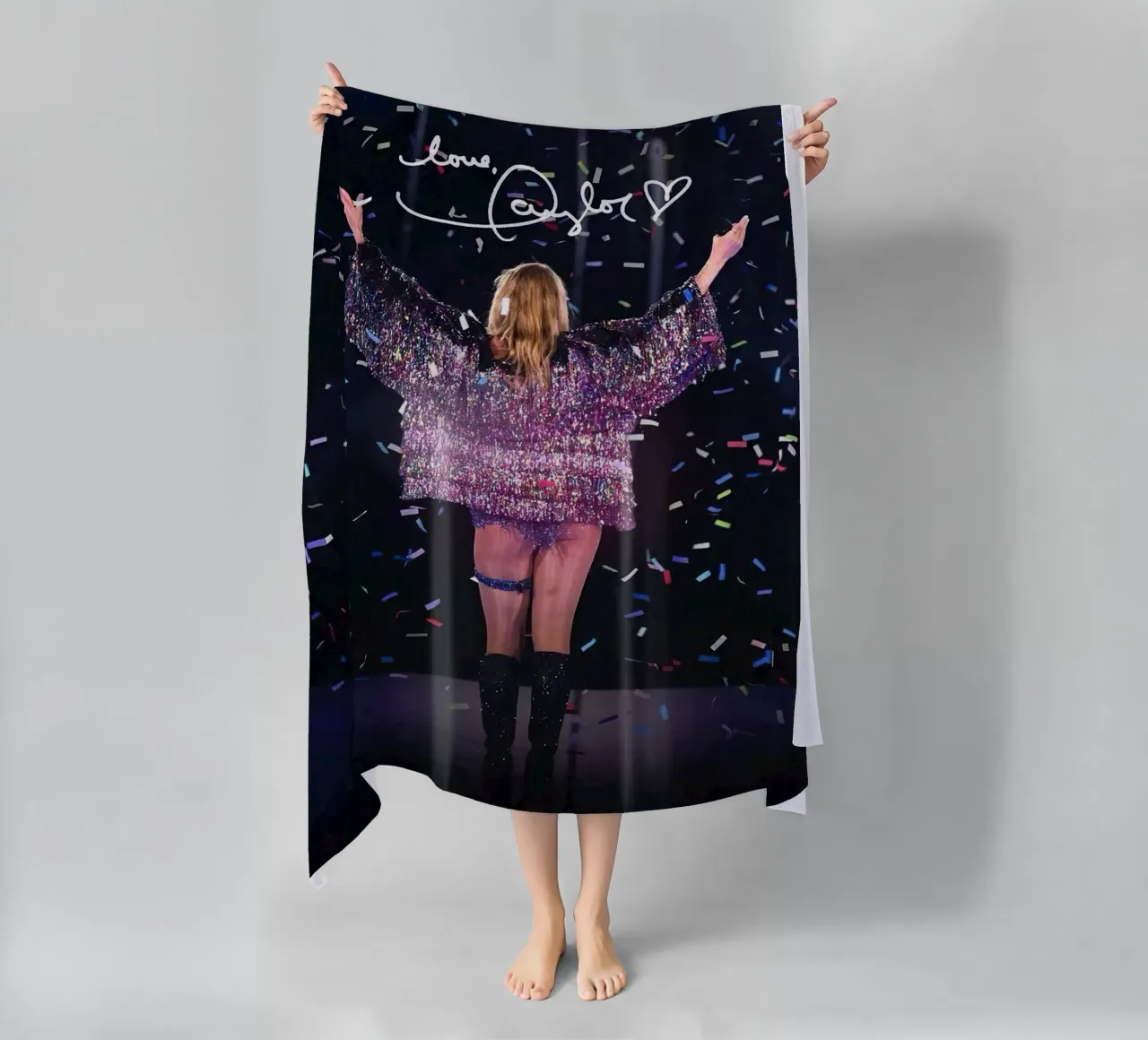 Taylor Swift telo mare da Musadad Shop