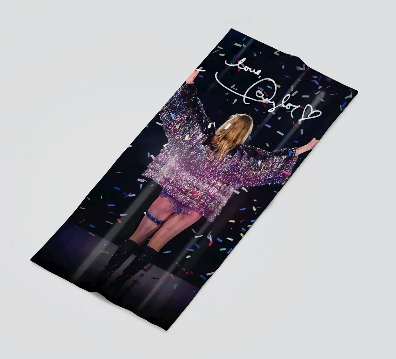 Taylor Swift telo mare da Musadad Shop