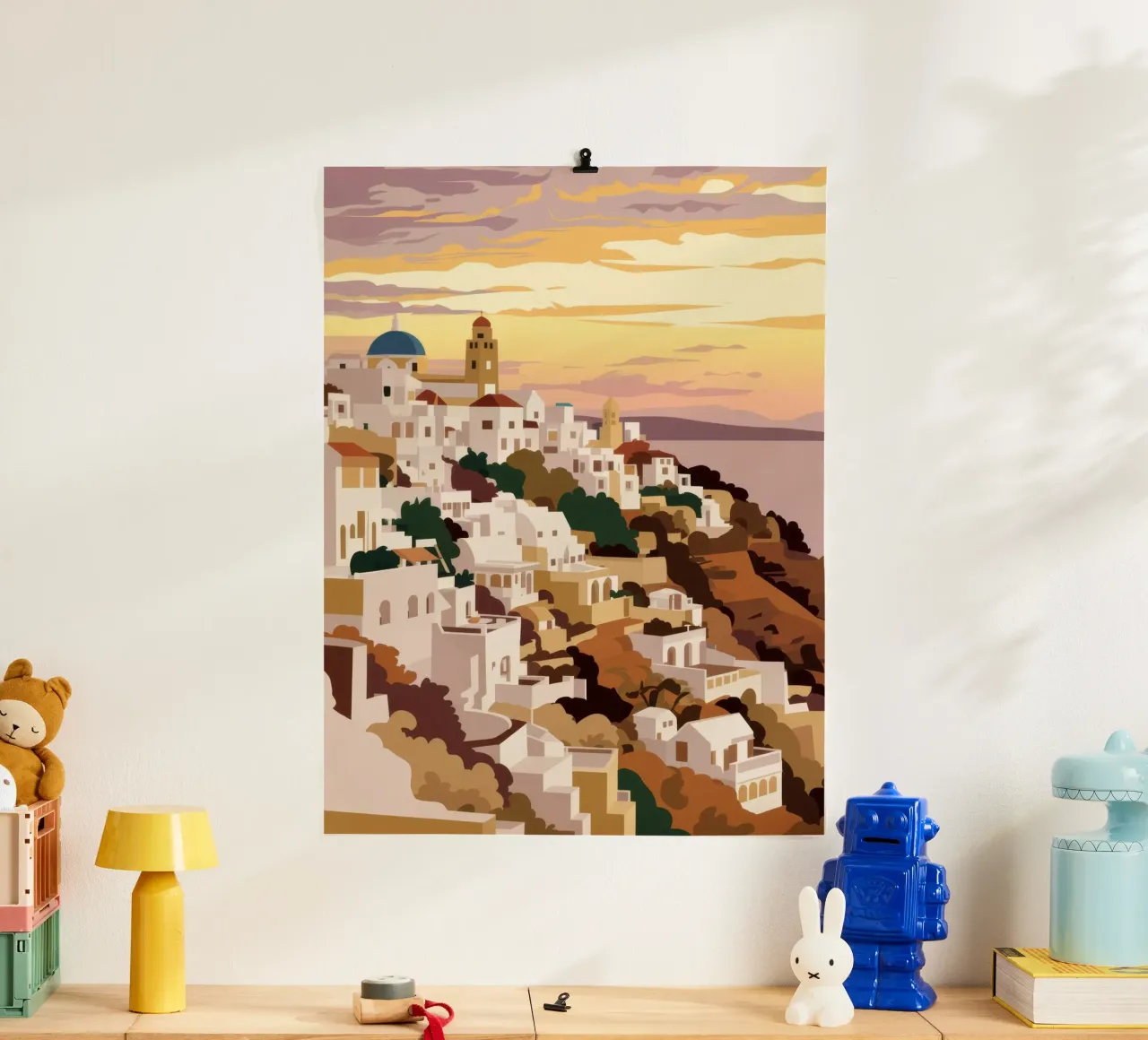 Ora d'oro a Oia poster con telaio in plastica da Heaven Craft