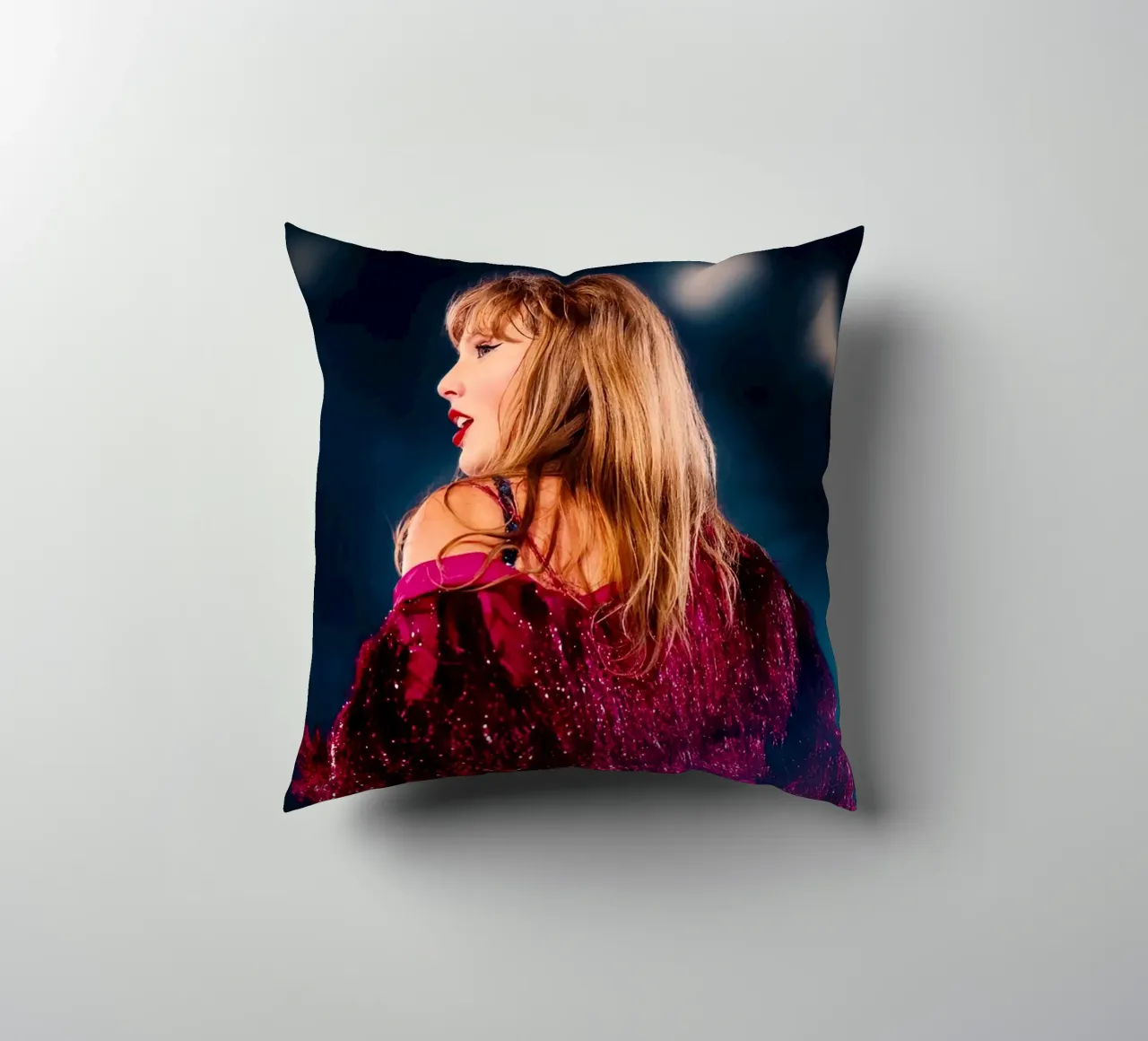 Taylor Swift cuscino da Musadad Shop