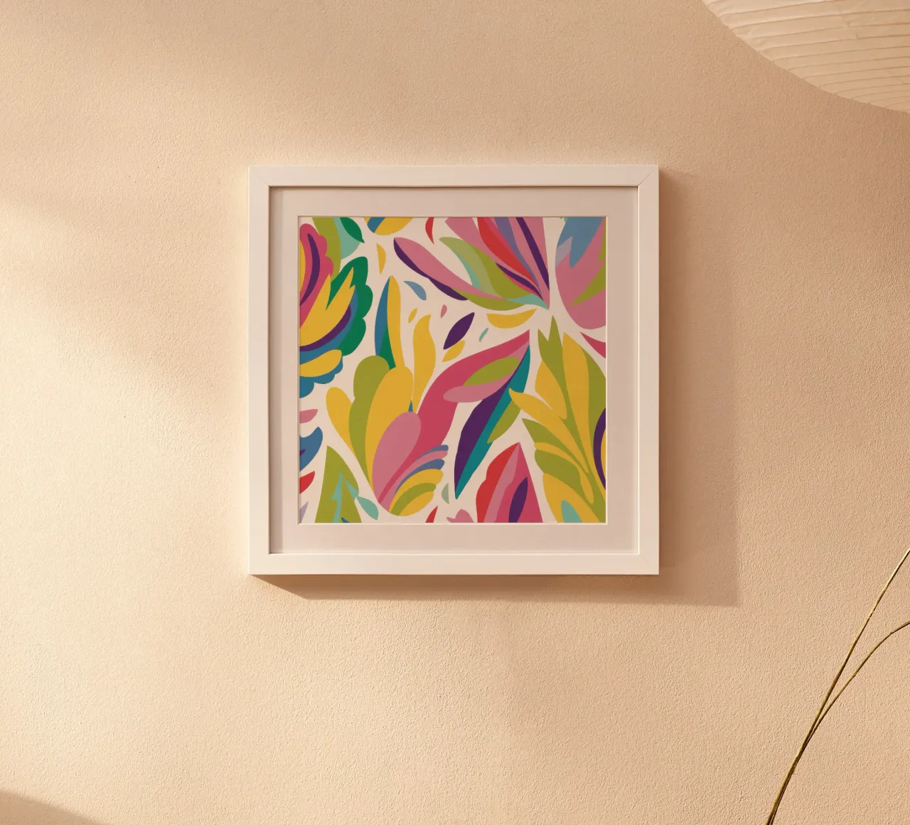Danza dei petali prismatici poster con telaio in plastica da Heaven Craft
