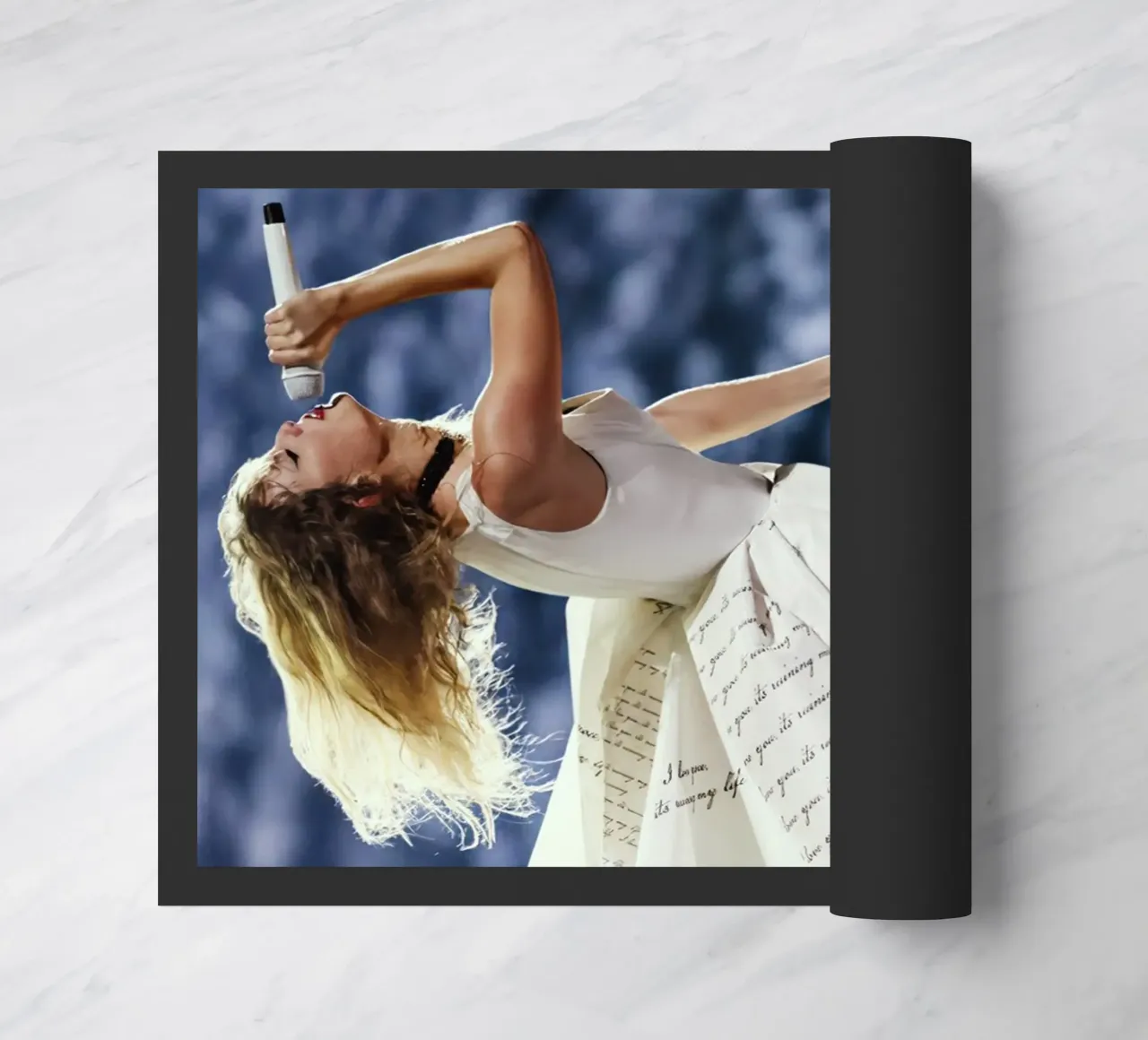 Taylor Swift zerbino da Musadad Shop