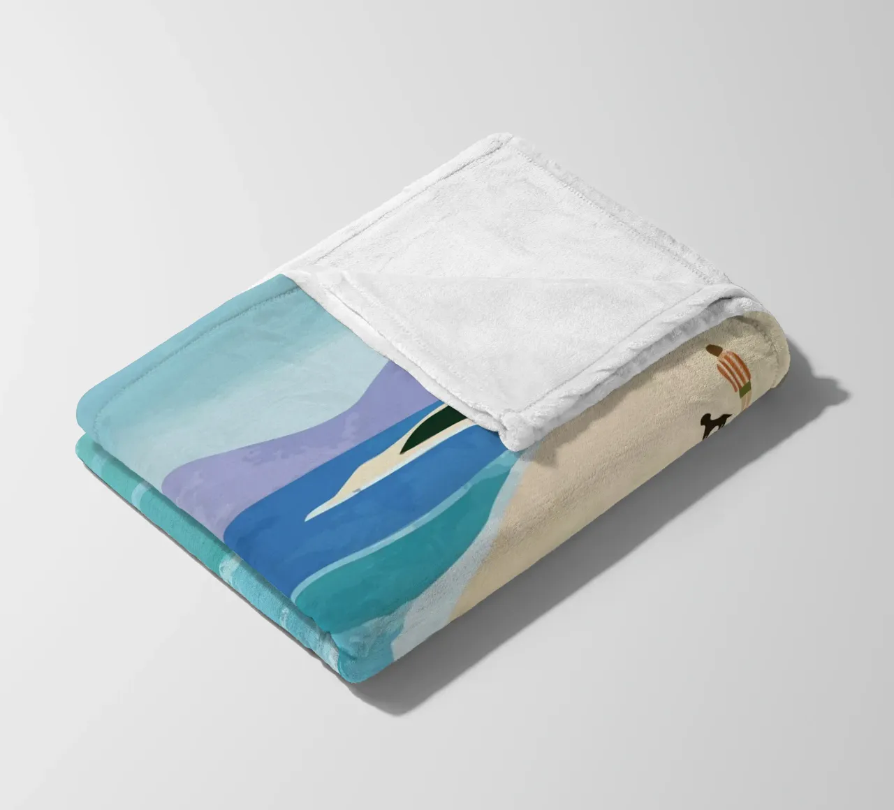 enjoying the view on the beach with the dog coperta in pile da Dumery Art