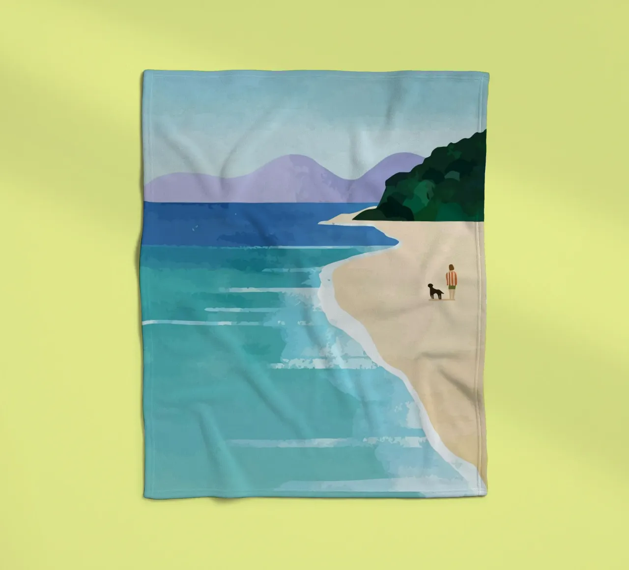 enjoying the view on the beach with the dog coperta in pile da Dumery Art