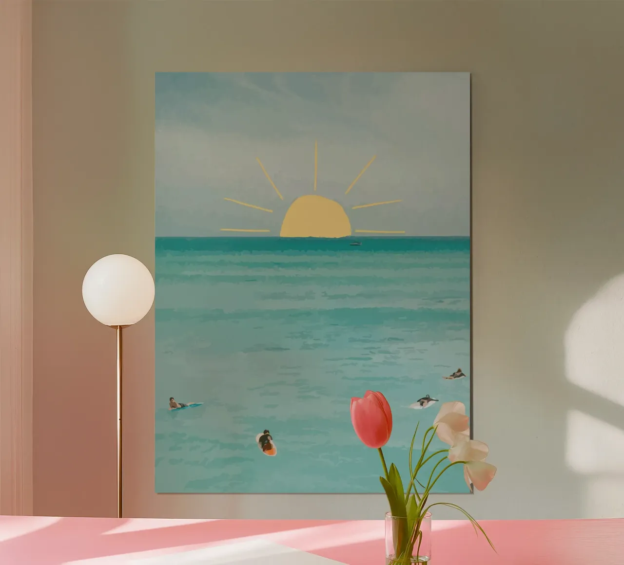 surfing on the beach poster con telaio in plastica da Dumery Art
