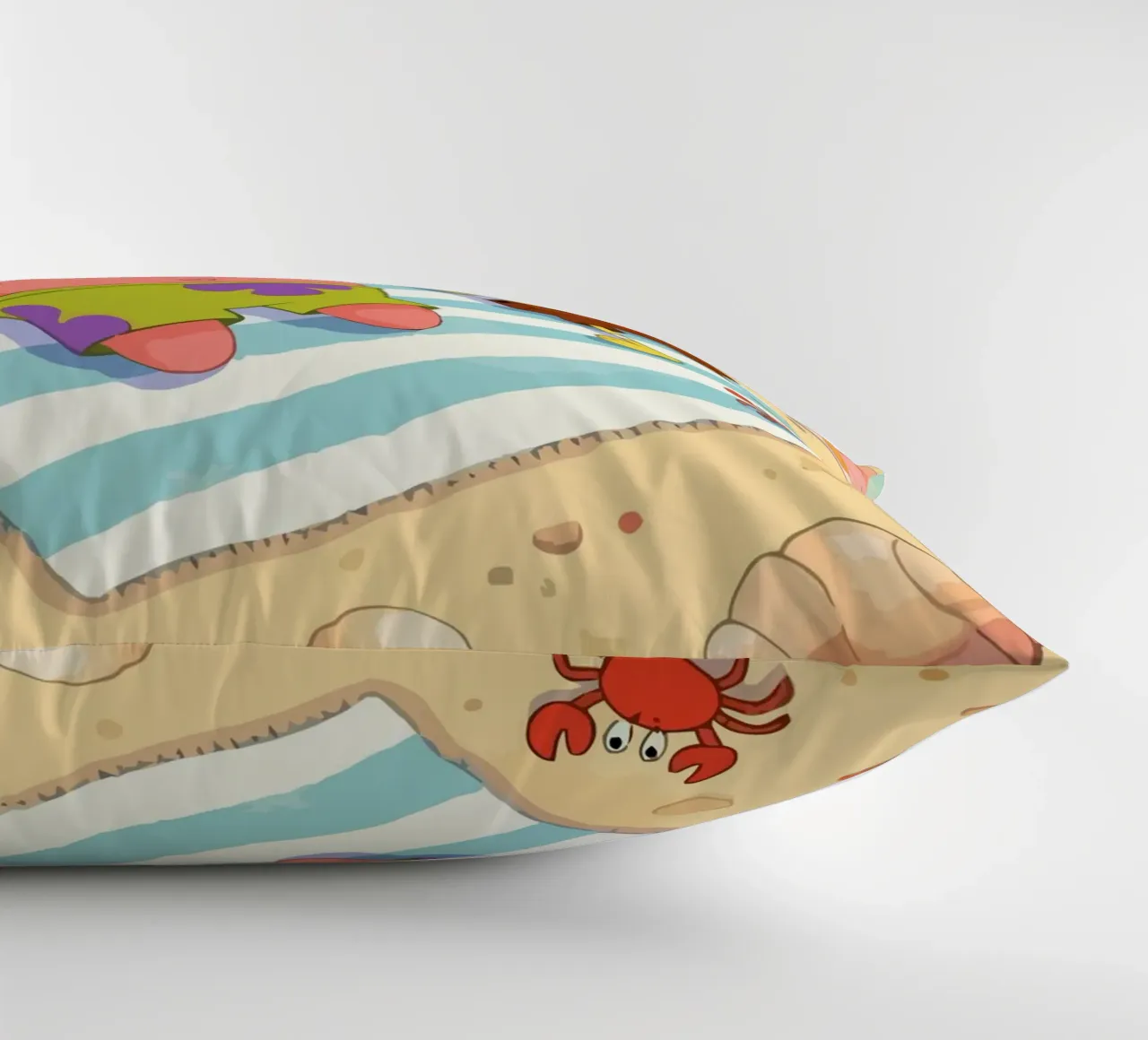 Spongebob and Patrick relaxing on the beach cuscino da Dumery Art