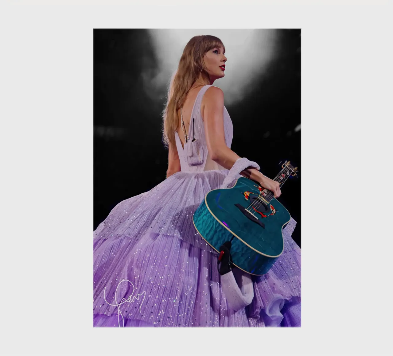 The Queen Taylor Swift notebook by shiners