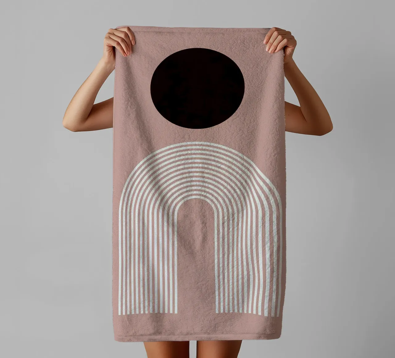 Circles and lines towel by Anna Müller