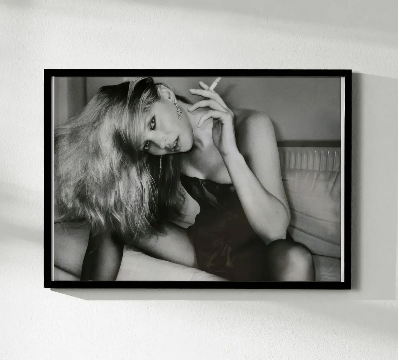 Kate Moss Zigarette 01 Poster von vintgeseyn