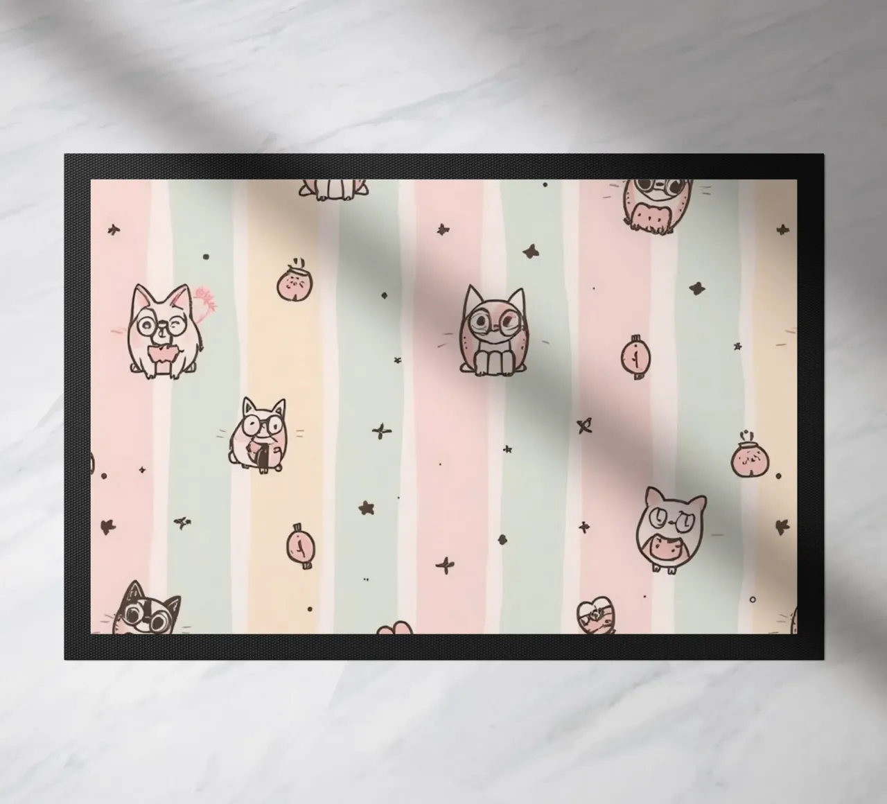 Gatti carini dei cartoni animati su sfondo a righe zerbino da DesignDoodle