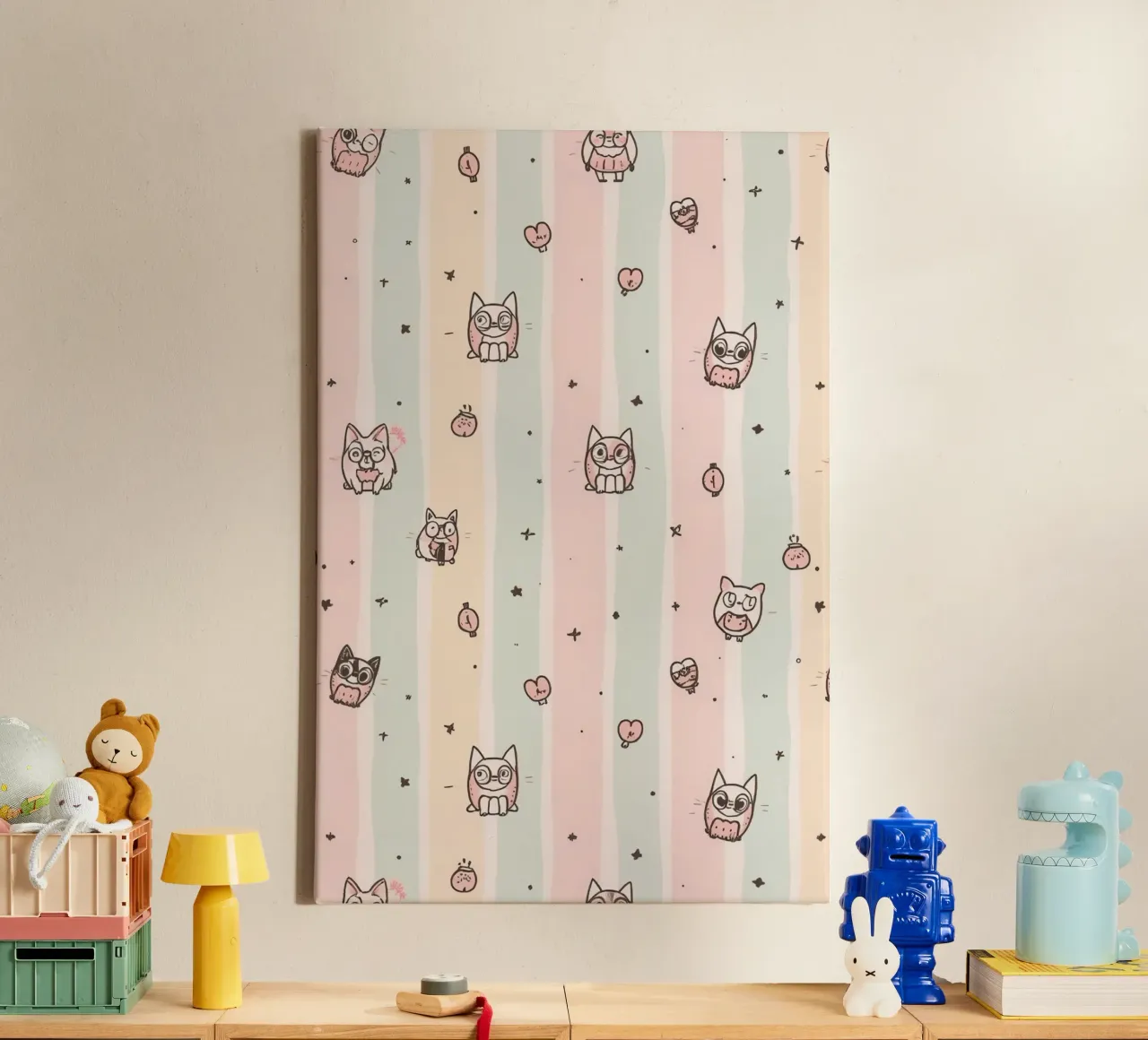Gatti carini dei cartoni animati su sfondo a righe tela con Cornice a cassetta da DesignDoodle