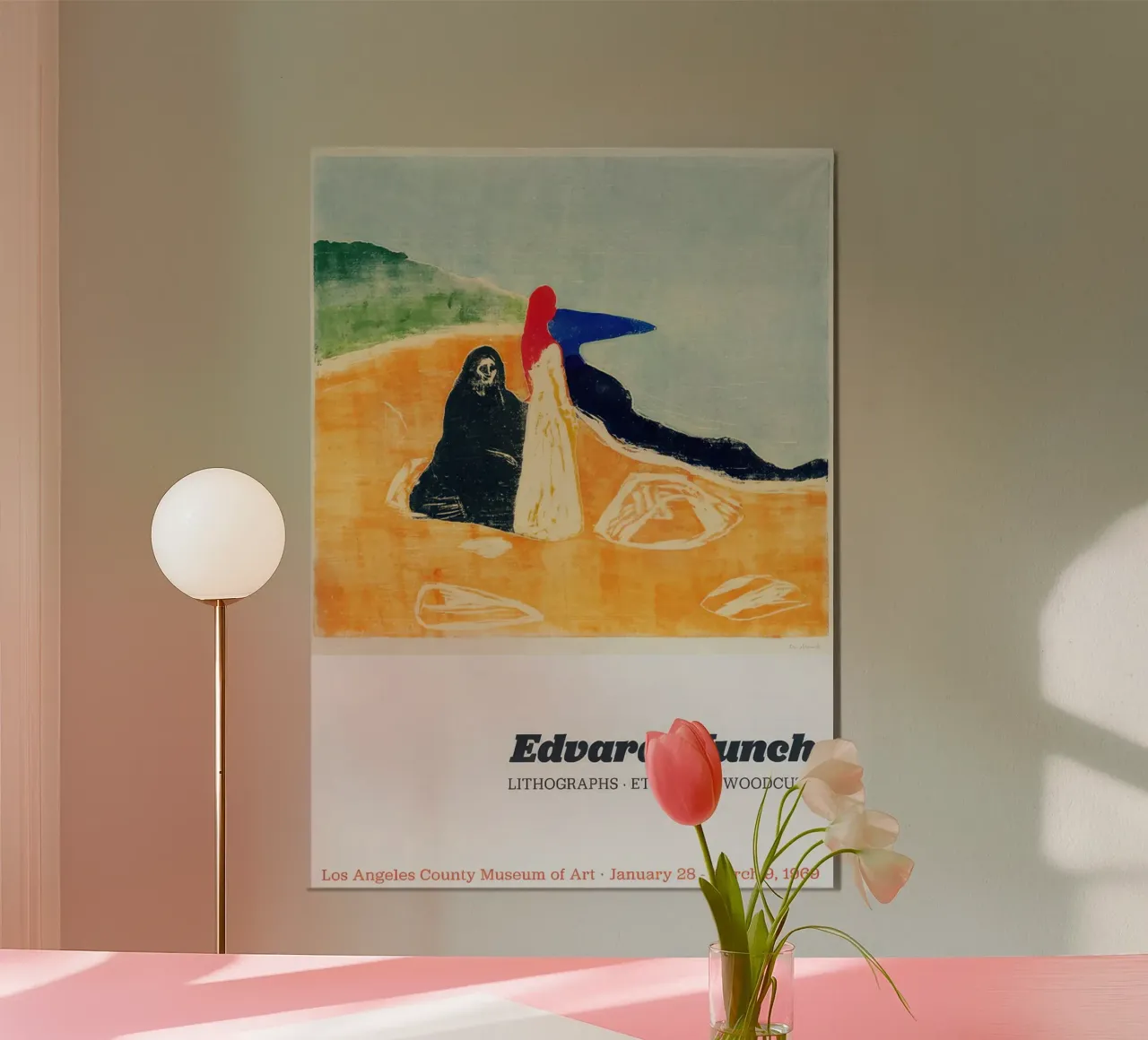 Edvard Munch - Due donne sulla spiaggia poster con telaio in legno da Slowlylow