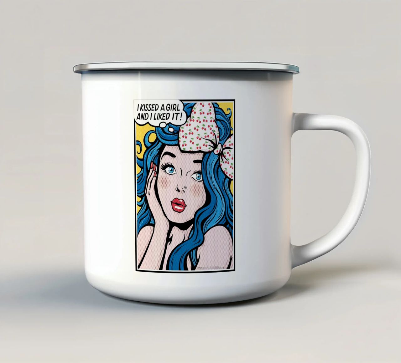 I Kissed a Girl - Draw Me A Song Project tazza in smalto da Nour Tohme