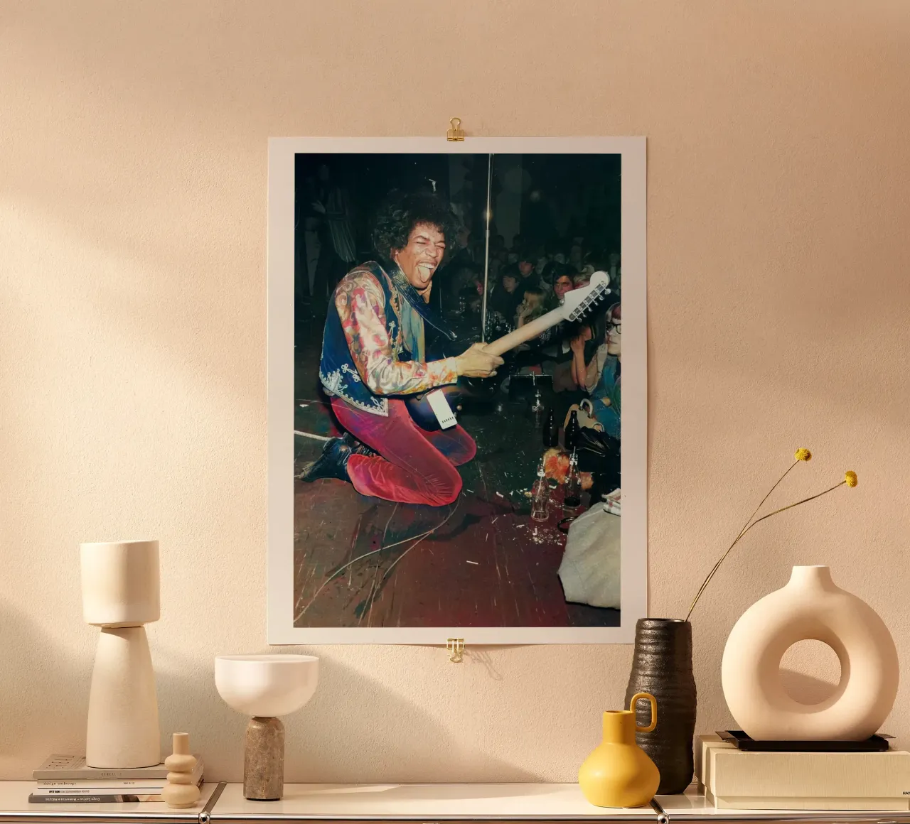 Ritratto d'epoca del concerto di Jimi Hendrix poster con telaio in legno da leguesdreams