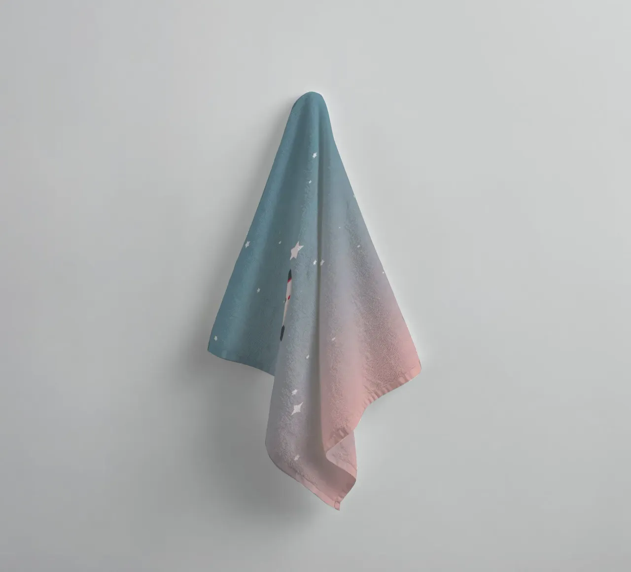 Cartoon Rocket Ship Reaching for Star in Starry Gradient Sky (Fusée de cartoon atteignant une étoile dans un ciel étoilé en dégradé) serviette de bain de DesignDoodle