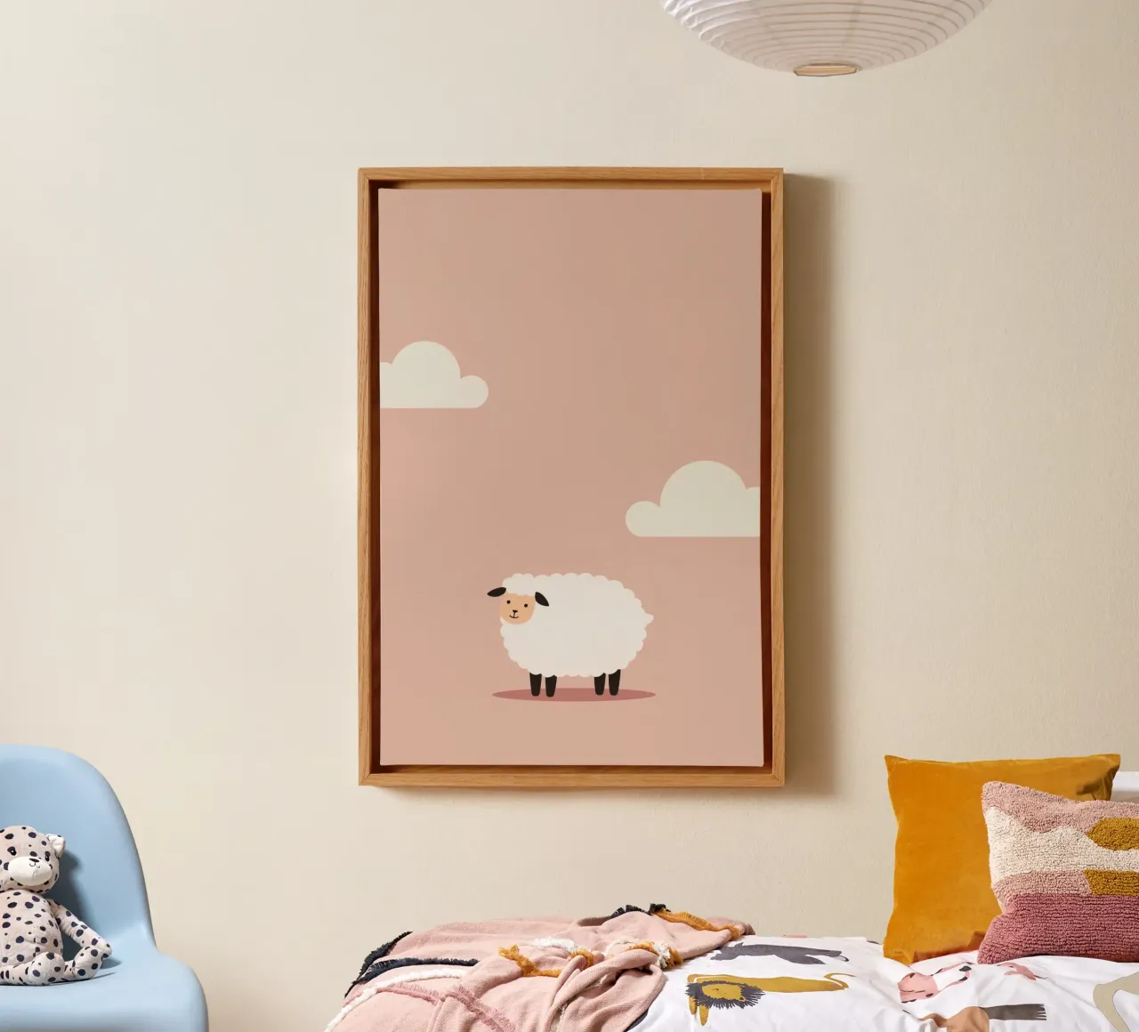 Pecore carine e nuvole su sfondo rosa tela con Cornice a cassetta da DesignDoodle