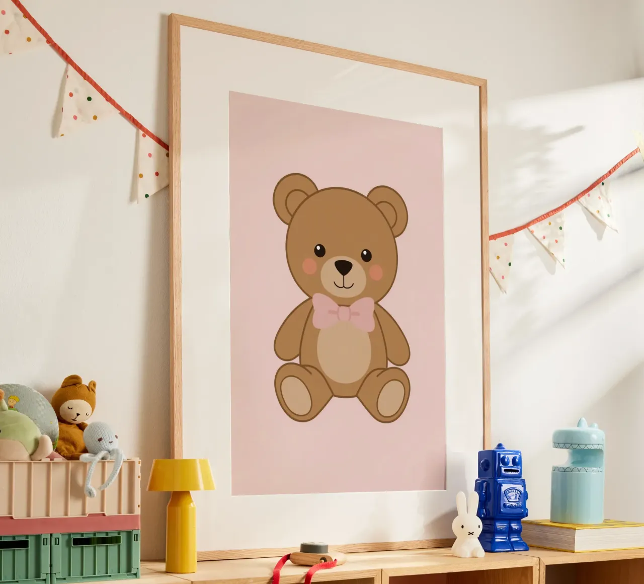 Orsetto carino dei cartoni animati con papillon rosa su sfondo rosa poster da DesignDoodle