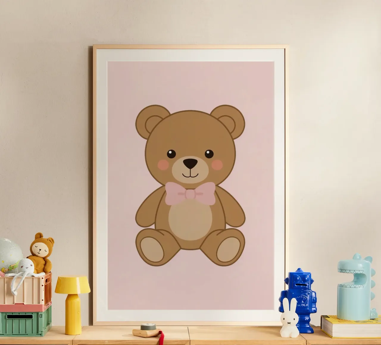 Orsetto carino dei cartoni animati con papillon rosa su sfondo rosa poster da DesignDoodle