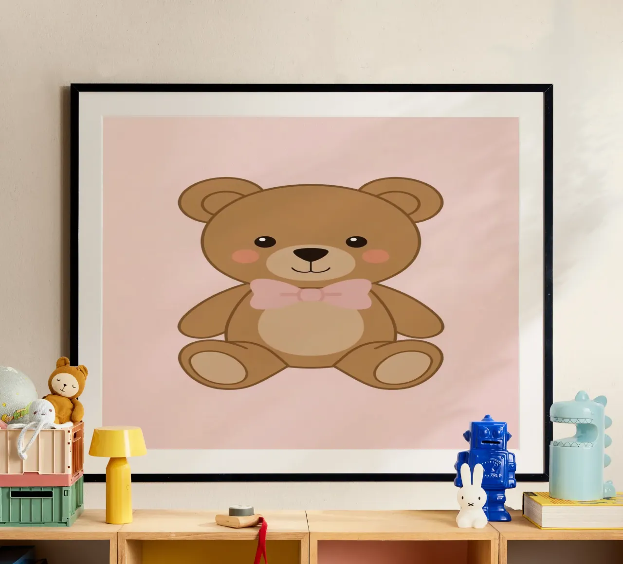 Orsetto carino dei cartoni animati con papillon rosa su sfondo rosa poster da DesignDoodle