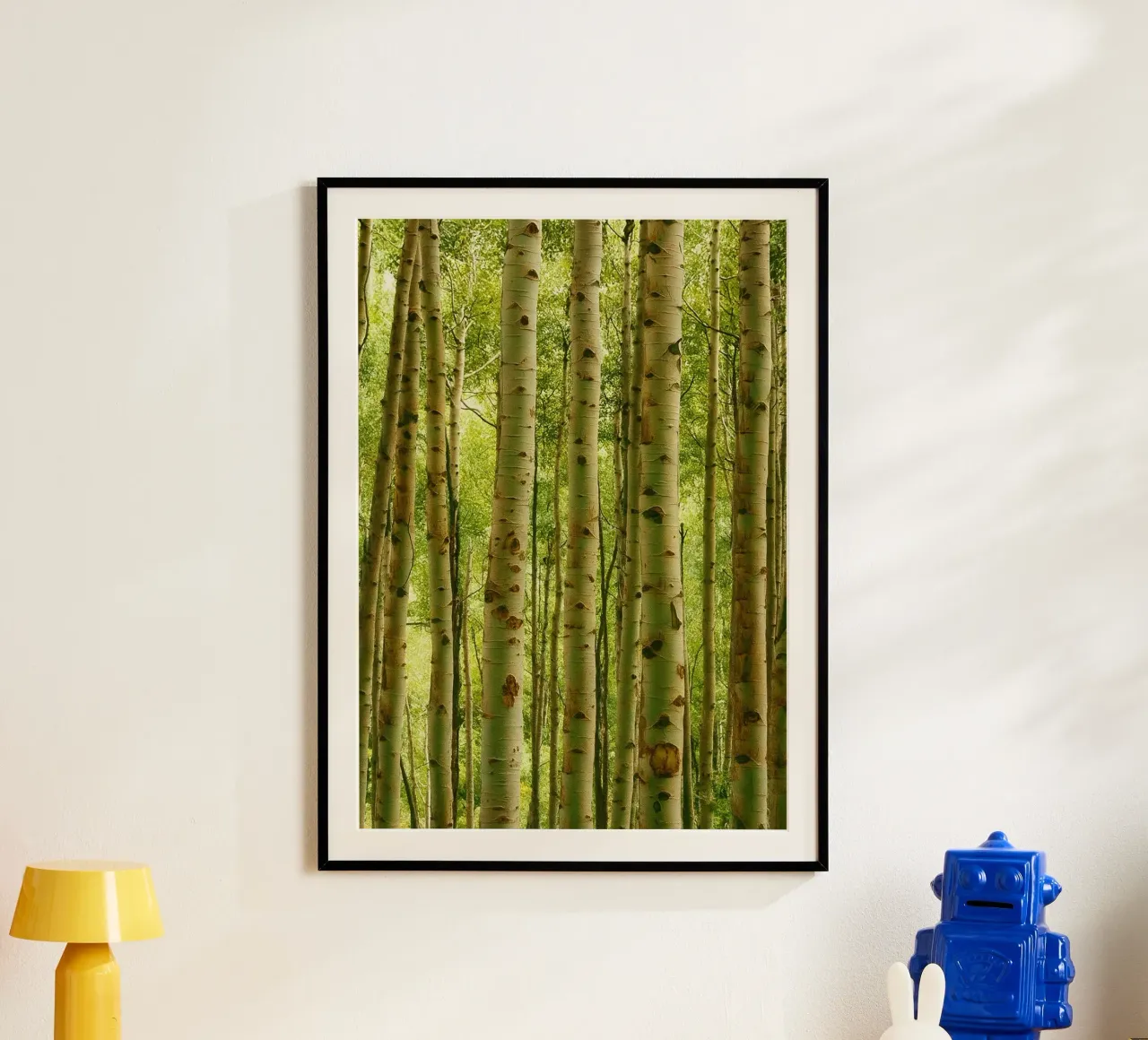tronchi d'albero allineati panorama della natura poster con telaio in alluminio da chinerei