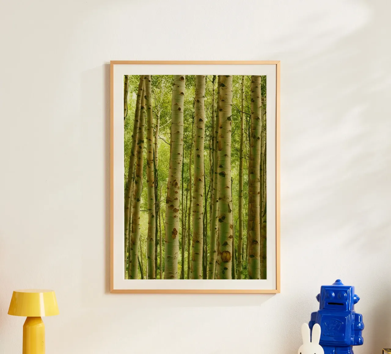 tronchi d'albero allineati panorama della natura poster con telaio in alluminio da chinerei
