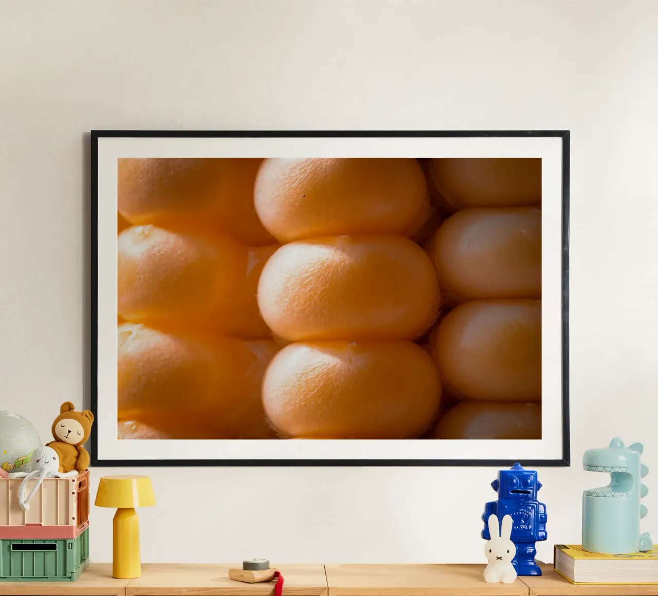 Corn on the cob as a macro photo poster with wooden frame by Marcus Beckert | Fotografie