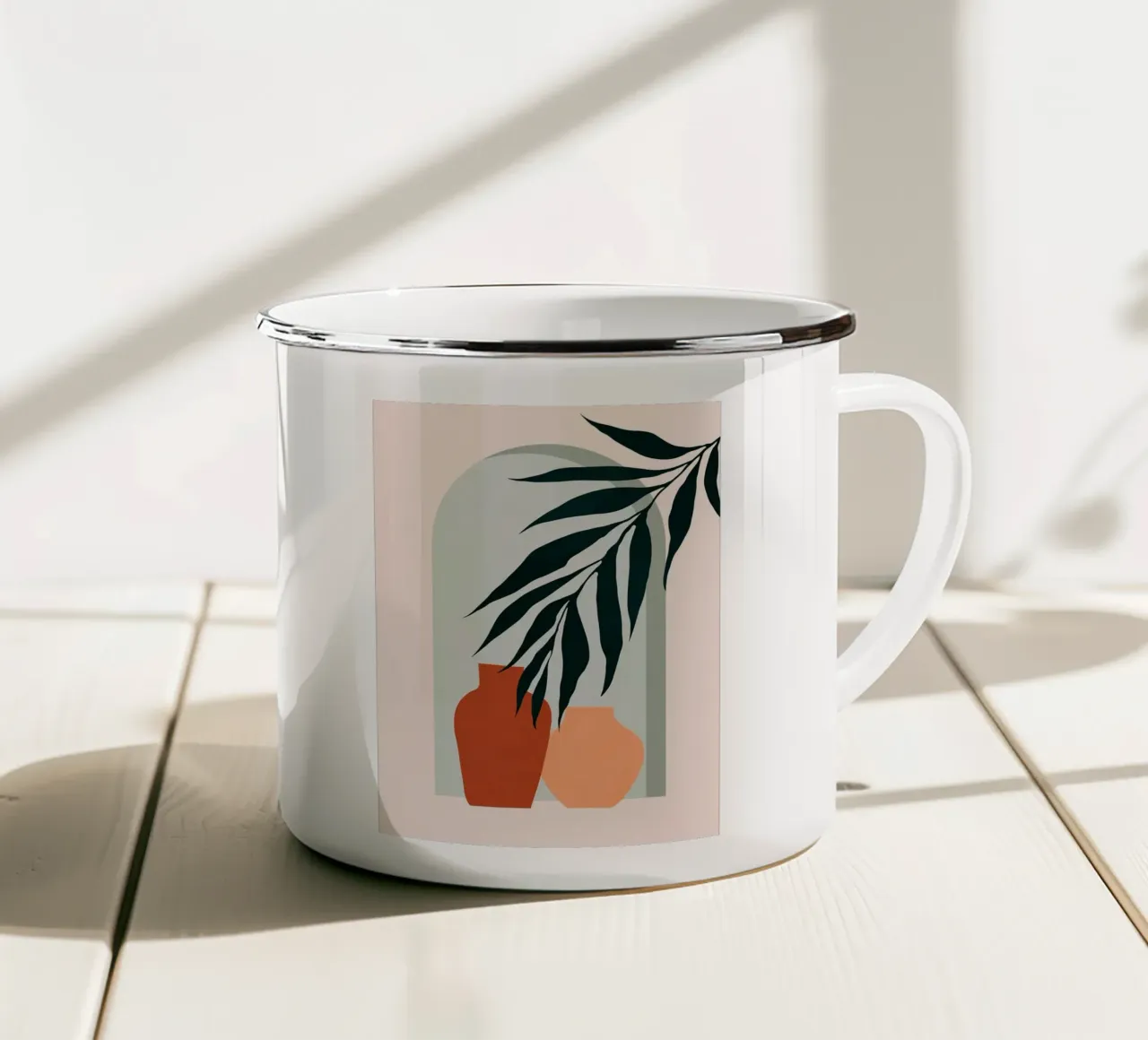 Composizione floreale tazza in smalto da ColorShop
