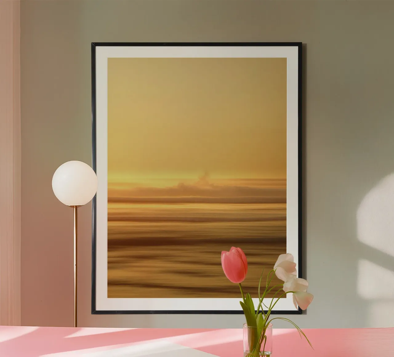 Waves of Gold poster con telaio in alluminio da Thilo Grøsch