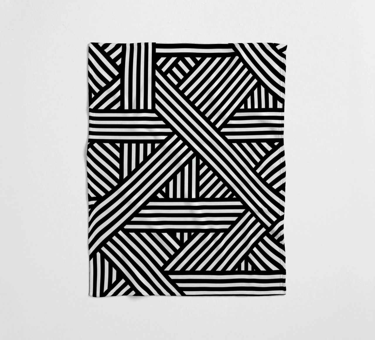 B&W Lines Fleecedecke von The Wall Shop