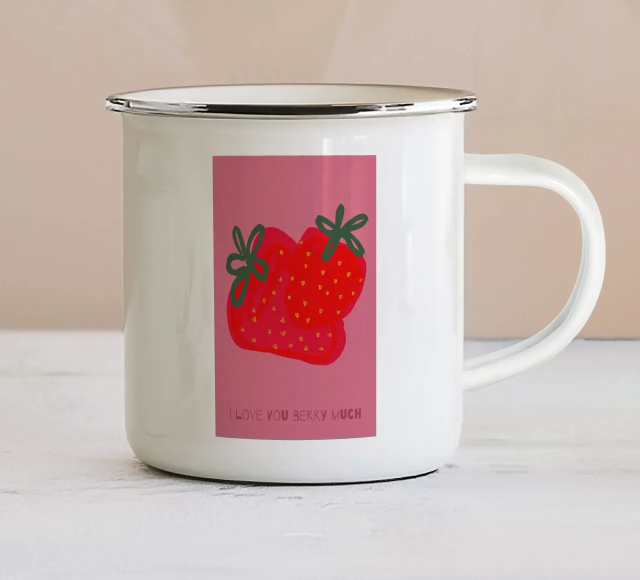 Bacca molto tazza in smalto da PurePeachStudio