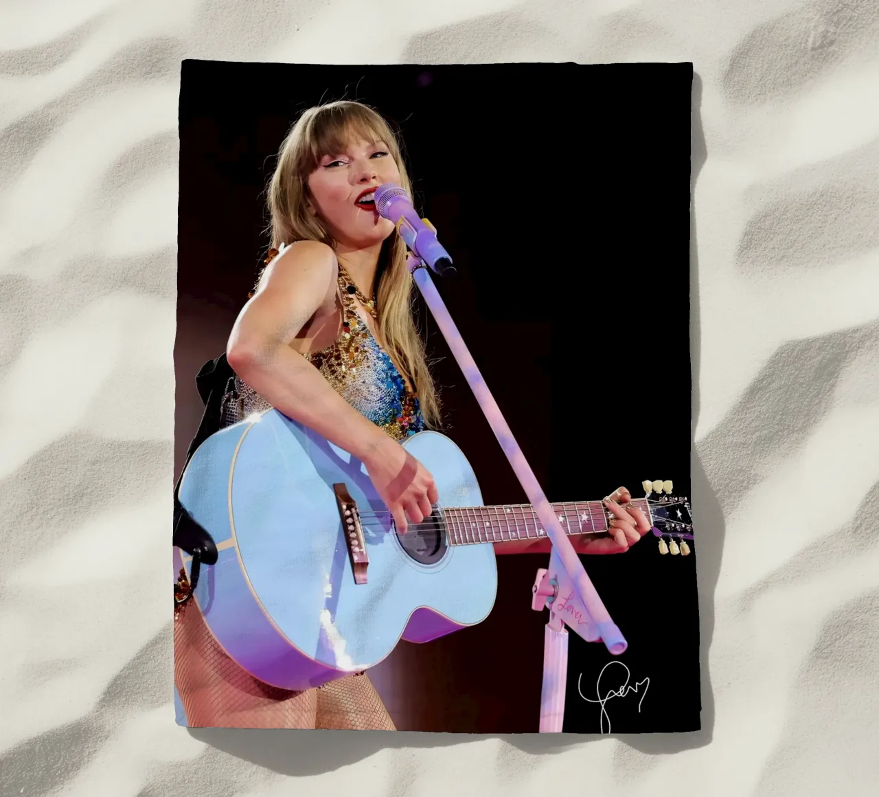 La bellezza di Taylor Swift telo mare da shiners