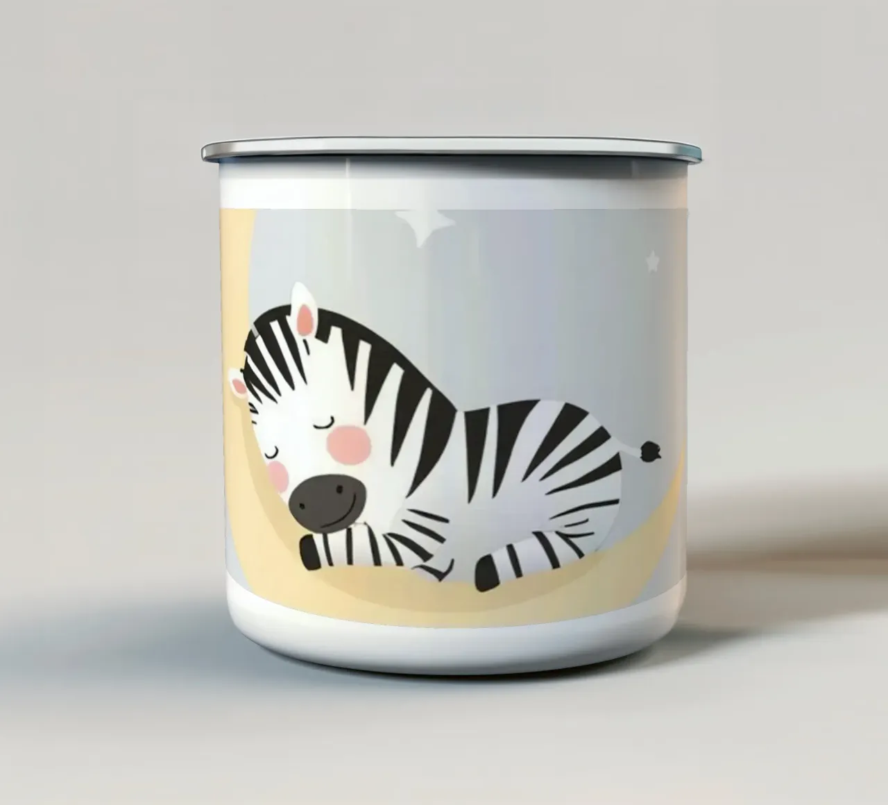 Carino il cartone animato Zebra che dorme sulla mezzaluna tazza in smalto da DesignDoodle